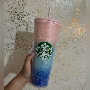 STARBUCKS venti cup